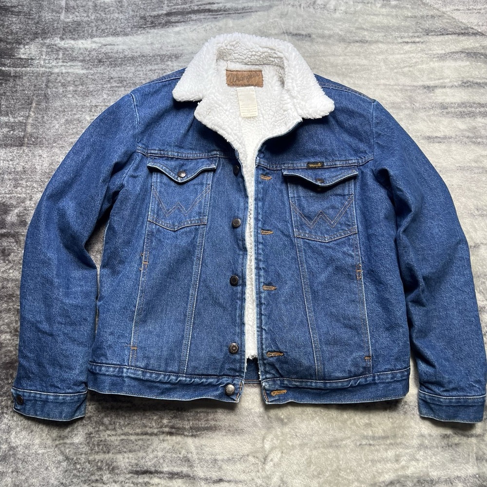 Wrangler Men's Western Sherpa Lined Denim Jacket Blue Jean Trucker Size Medium